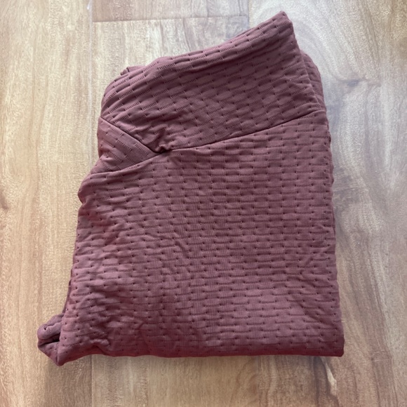 CSB Scrunch legging, v-cut textured - Picture 3 of 3